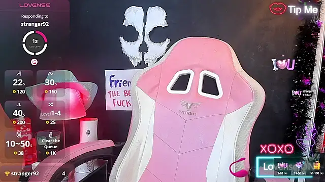 RoxaneEvans  online show from 03/08/25, 10:32