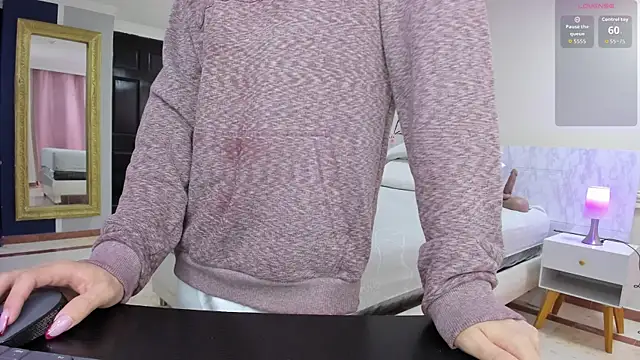 charolbruce 1 online show from 02/10/26, 11:36