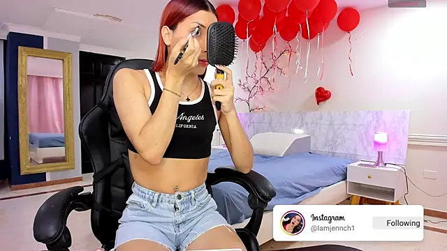 charolbruce 1 online show from 06/09/26, 11:55