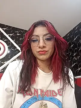 Snapshot of TAFITASLAVE chatting on 01/17/25, 12:53 TAFITASLAVE online show from 01/17/25, 12:53