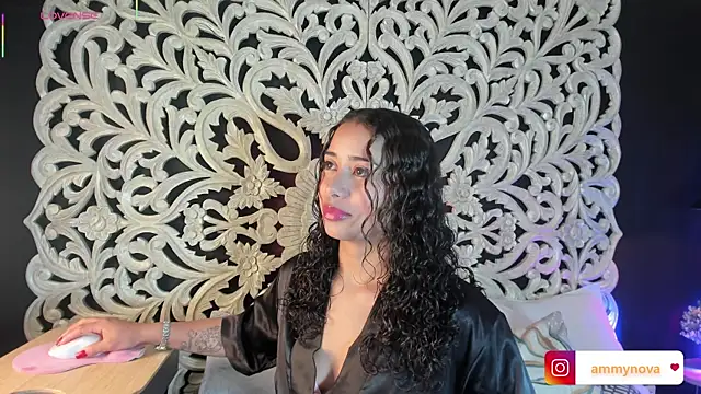 Snapshot of Ammy_nova chatting on 07/17/26, 08:03 Ammy nova online show from 07/17/26, 08:03