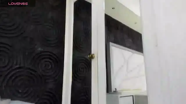 AbigailWilliams  online show from 11/11/25, 11:10