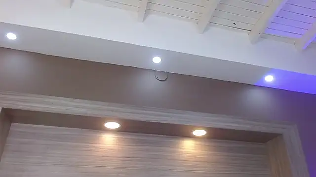 AbigailWilliams  online show from 04/20/26, 11:35