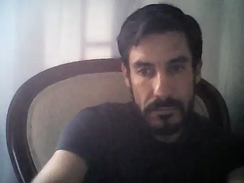 Snapshot of elkike1980 chatting on 06/26/26, 02:54 elkike1980 online show from 06/26/26, 02:54