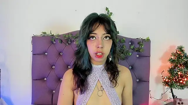 Snapshot of Nyx_nayla chatting on 12/24/24, 03:58 Nyx nayla online show from 12/24/24, 03:58