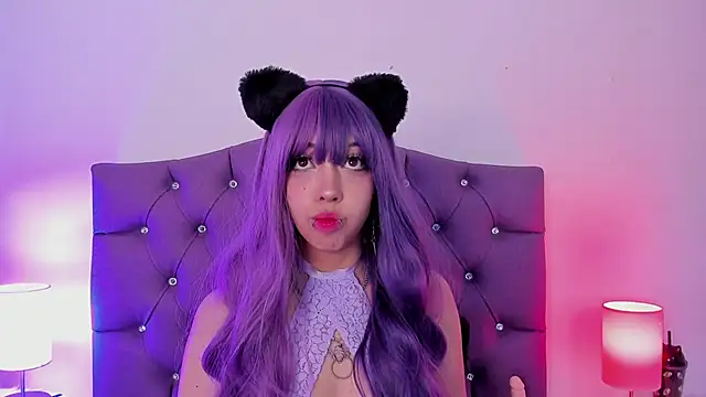 Snapshot of Nyx_nayla chatting on 01/08/25, 12:06 Nyx nayla online show from 01/08/25, 12:06