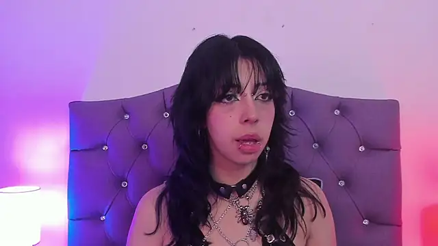 Snapshot of Nyx_nayla chatting on 01/17/25, 06:54 Nyx nayla online show from 01/17/25, 06:54