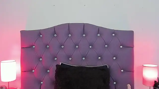 Snapshot of Nyx_nayla chatting on 01/30/25, 05:41 Nyx nayla online show from 01/30/25, 05:41