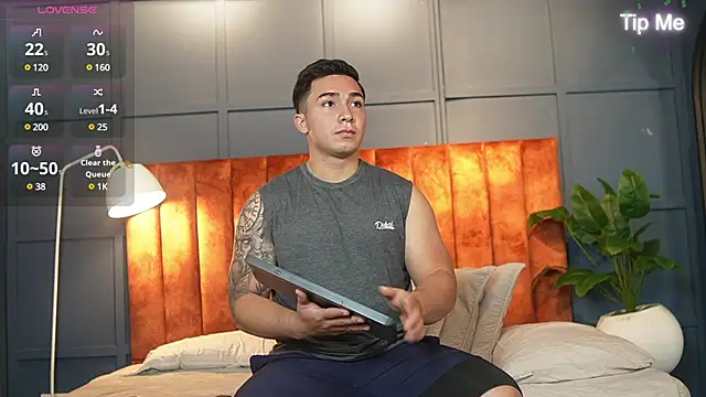 Ryan Hunt online show from 02/10/25, 11:57