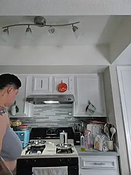 Snapshot of DevilDahm chatting on 12/20/25, 08:49 DevilDahm online show from 12/20/25, 08:49