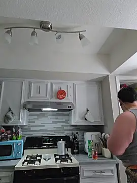 Snapshot of DevilDahm chatting on 01/17/26, 10:24 DevilDahm online show from 01/17/26, 10:24