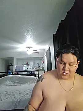 Snapshot of DevilDahm chatting on 02/19/26, 03:35 DevilDahm online show from 02/19/26, 03:35