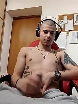 BigDickEnrg7195 online show from 03/04/25, 09:00