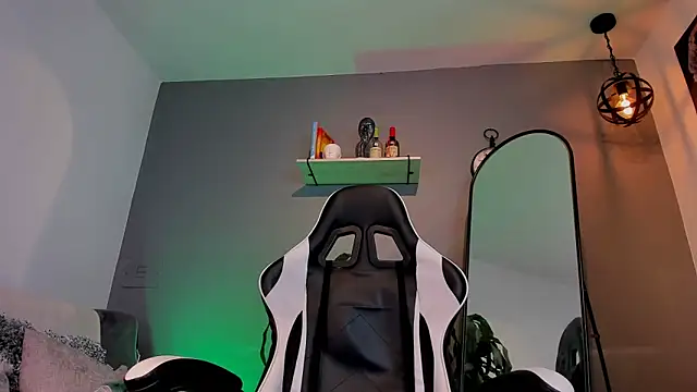 Snapshot of jaxon_colton chatting on 02/01/25, 02:56 jaxon colton online show from 02/01/25, 02:56