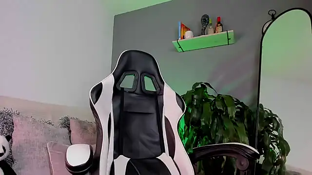 Snapshot of jaxon_colton chatting on 02/02/25, 06:26 jaxon colton online show from 02/02/25, 06:26