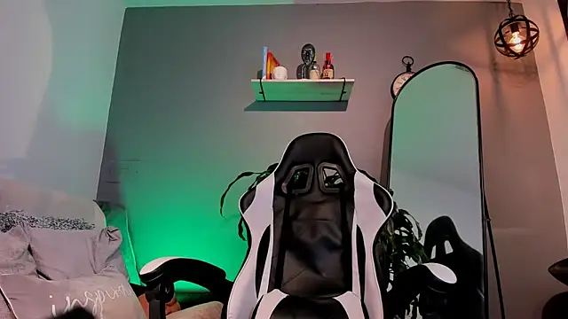 Snapshot of jaxon_colton chatting on 02/07/25, 07:07 jaxon colton online show from 02/07/25, 07:07