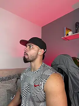 Snapshot of jaxon_colton chatting on 02/18/25, 02:16 jaxon colton online show from 02/18/25, 02:16