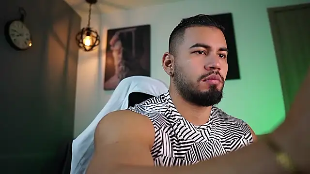 Snapshot of jaxon_colton chatting on 03/07/25, 12:48 jaxon colton online show from 03/07/25, 12:48