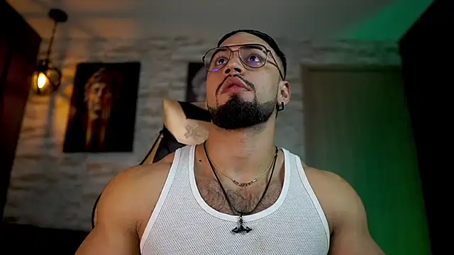 Snapshot of jaxon_colton chatting on 09/16/25, 09:16 jaxon colton online show from 09/16/25, 09:16