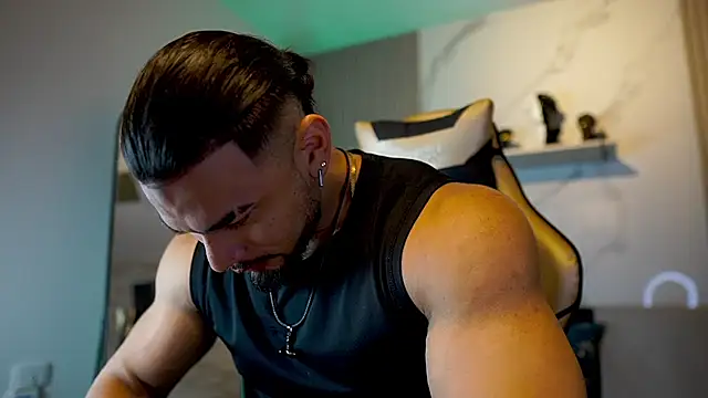 Snapshot of jaxon_colton chatting on 10/02/25, 01:34 jaxon colton online show from 10/02/25, 01:34