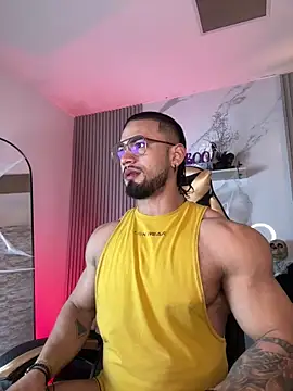 Snapshot of jaxon_colton chatting on 10/25/25, 01:46 jaxon colton online show from 10/25/25, 01:46