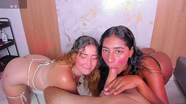 Snapshot of Royal-Destruction chatting on 11/06/25, 02:01 Royal-Destruction online show from 11/06/25, 02:01