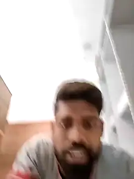 INDIANBOY7439 online show from 04/29/26, 08:07