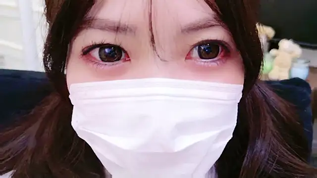 Snapshot of oxo_yuna_oxo chatting on 02/18/25, 03:21 oxo yuna oxo online show from 02/18/25, 03:21