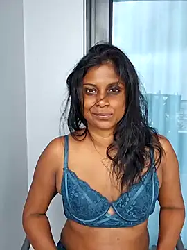 Snapshot of Sensual_indian7 chatting on 02/05/25, 02:16 Sensual indian7 online show from 02/05/25, 02:16