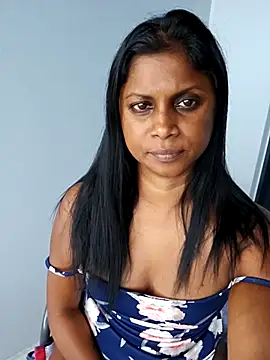 Snapshot of Sensual_indian7 chatting on 03/12/25, 03:51 Sensual indian7 online show from 03/12/25, 03:51