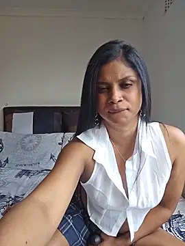 Snapshot of Sensual_indian7 chatting on 05/20/26, 12:00 Sensual indian7 online show from 05/20/26, 12:00