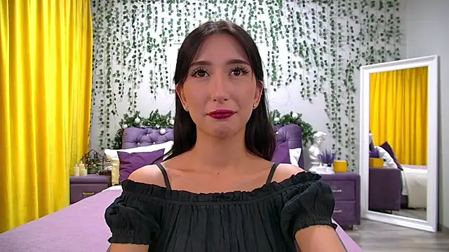 Snapshot of NicoleLimp chatting on 12/11/24, 12:54 NicoleLimp online show from 12/11/24, 12:54