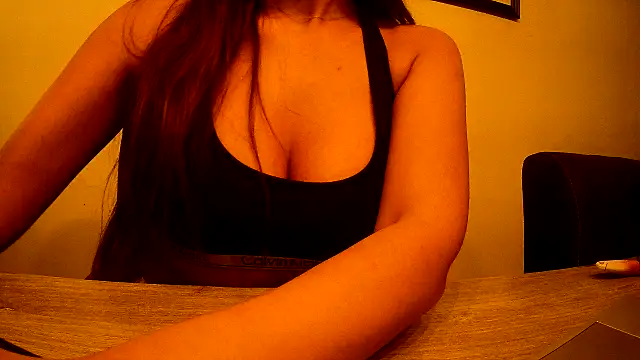 dutchesmee x online show from 12/09/24, 06:25