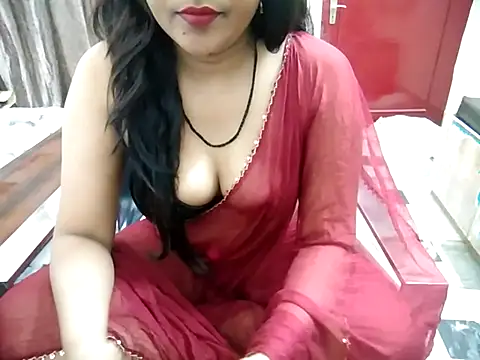 Snapshot of aarushi_sharmaa chatting on 09/20/25, 02:01 aarushi sharmaa online show from 09/20/25, 02:01