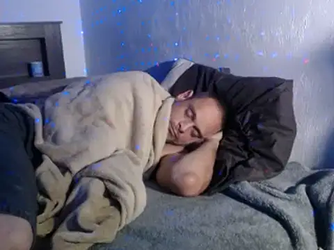 Snapshot of Buffshagswell chatting on 03/13/25, 07:31 Buffshagswell online show from 03/13/25, 07:31