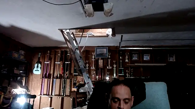 Snapshot of Buffshagswell chatting on 03/18/25, 01:53 Buffshagswell online show from 03/18/25, 01:53