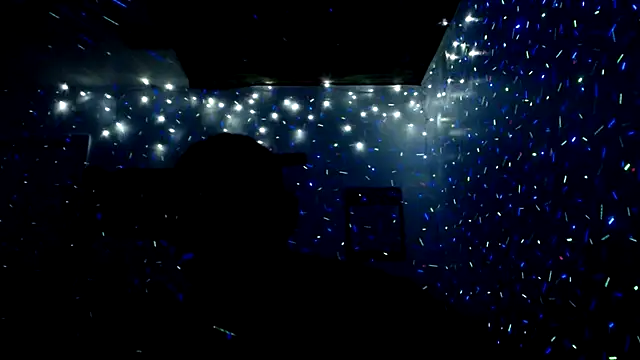 Snapshot of Buffshagswell chatting on 03/20/25, 05:25 Buffshagswell online show from 03/20/25, 05:25