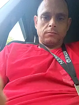 Snapshot of Buffshagswell chatting on 09/10/25, 01:00 Buffshagswell online show from 09/10/25, 01:00