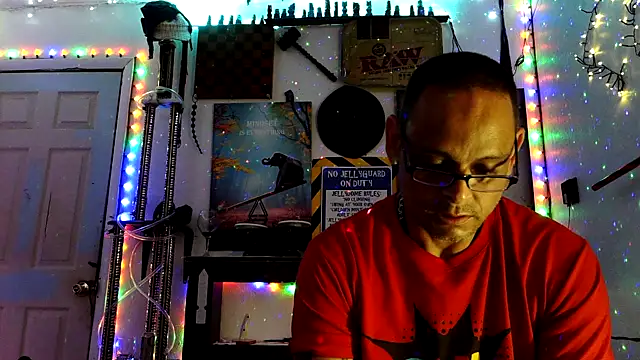 Snapshot of Buffshagswell chatting on 09/11/25, 01:22 Buffshagswell online show from 09/11/25, 01:22