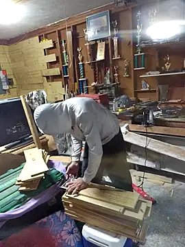 Snapshot of Buffshagswell chatting on 10/29/25, 12:51 Buffshagswell online show from 10/29/25, 12:51