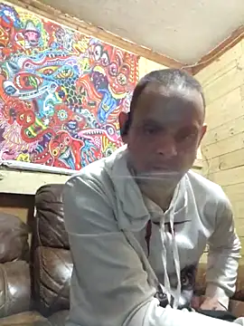 Snapshot of Buffshagswell chatting on 11/02/25, 01:30 Buffshagswell online show from 11/02/25, 01:30