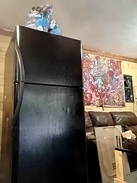 Snapshot of Buffshagswell chatting on 11/09/25, 03:21 Buffshagswell online show from 11/09/25, 03:21