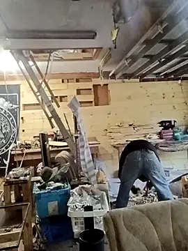 Snapshot of Buffshagswell chatting on 11/12/25, 01:33 Buffshagswell online show from 11/12/25, 01:33