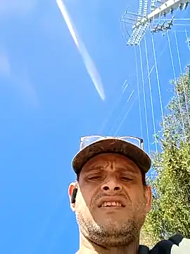 Snapshot of Buffshagswell chatting on 11/27/25, 06:21 Buffshagswell online show from 11/27/25, 06:21