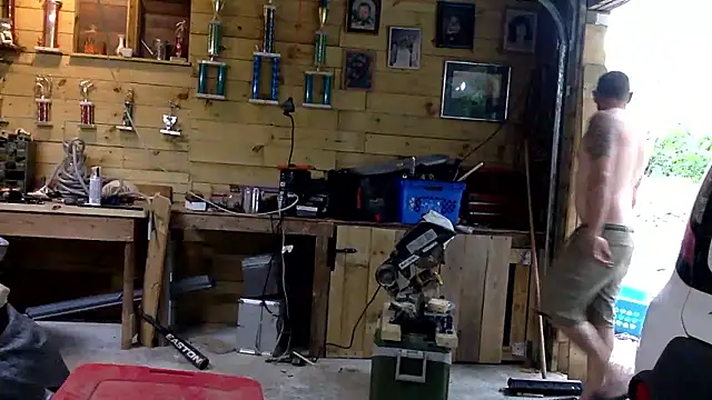 Buffshagswell online show from 04/22/26, 09:27