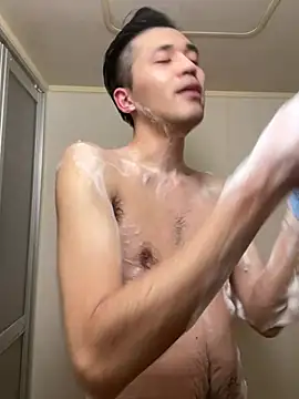 Snapshot of ryusei18570 chatting on 02/03/25, 02:24 ryusei18570 online show from 02/03/25, 02:24