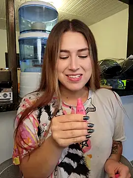 Jimena White  online show from 10/09/25, 05:05