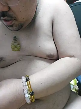 zeusu0095 online show from 11/10/25, 08:46