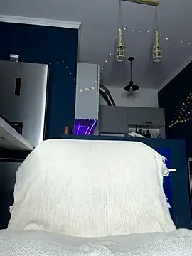 NickiLike online show from 09/28/25, 05:07