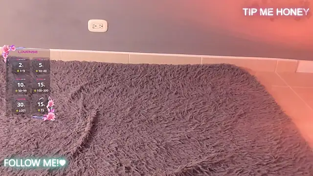 juanmiss online show from 03/10/25, 10:04